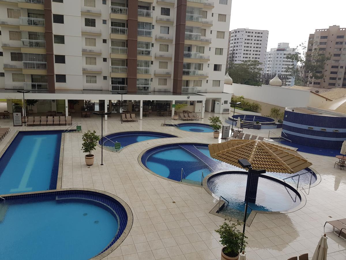 Residencial Casa Da Madeira Apartment Caldas Novas Exterior photo